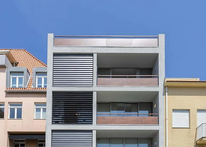 Liiiving In - Foz Seaside