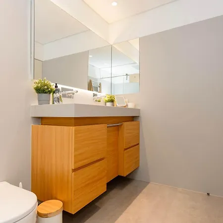 Liiiving In - Foz Seaside Lägenhet *