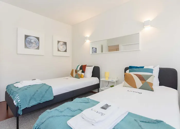 Liiiving In - Foz Seaside Apartamento Oporto